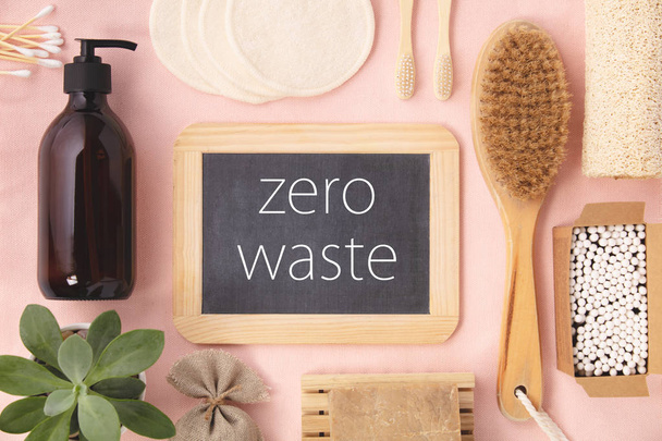 Zero waste concept. Eco-friendly bathroom accessories - Φωτογραφία, εικόνα