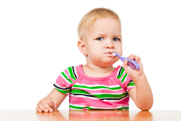 Child brushes his teeth - Photo, Image