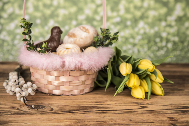 Easter. Colorful palms and base. Foods for Easter candles. Eggs  - Zdjęcie, obraz