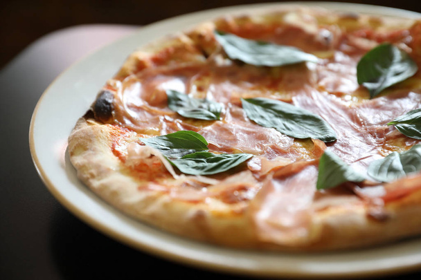 Parma ham Pizza , Italian food - Foto, imagen