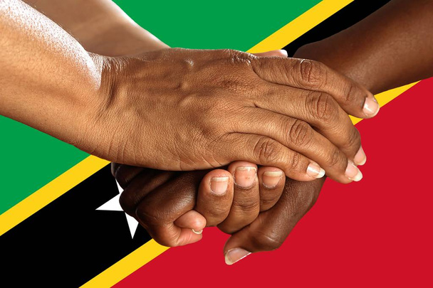Vlajka svatého Vincenta a Grenadiny, intergrace multikulturní skupiny mladých lidí - Fotografie, Obrázek