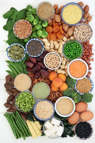 Sbírka potravin s vysokým obsahem bílkovin - Fotografie, Obrázek
