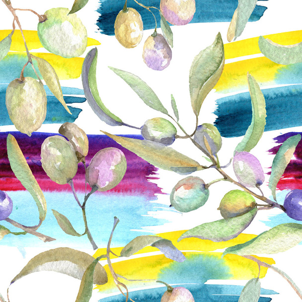 Olive branches with green fruit and leaves. Watercolor background illustration set. Seamless background pattern.  - Foto, imagen