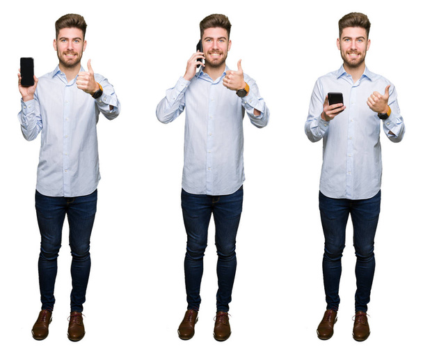 Collage de beau jeune homme professionnel utilisant un smartphone sur fond blanc isolé heureux avec un grand sourire faisant signe ok, pouce levé avec les doigts, excellent signe
 - Photo, image
