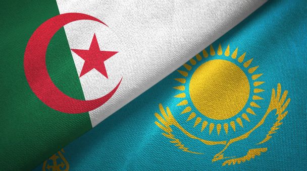 Argélia e Cazaquistão duas bandeiras pano têxtil, textura de tecido
 - Foto, Imagem