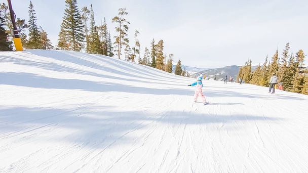 Esquí alpino
 - Foto, Imagen