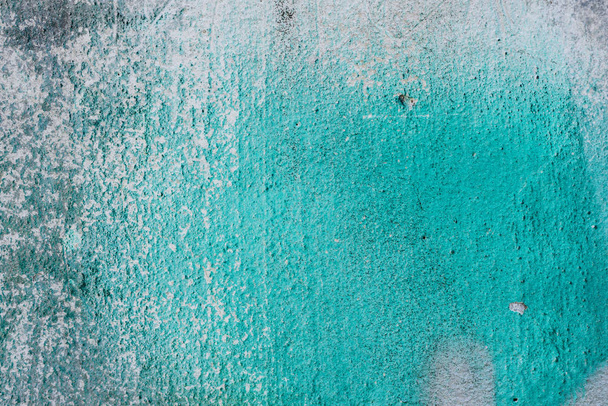 Tekstura, ściana, beton, może być używany jako tło. Fragment ściany z zadrapaniami i pęknięciami - Zdjęcie, obraz