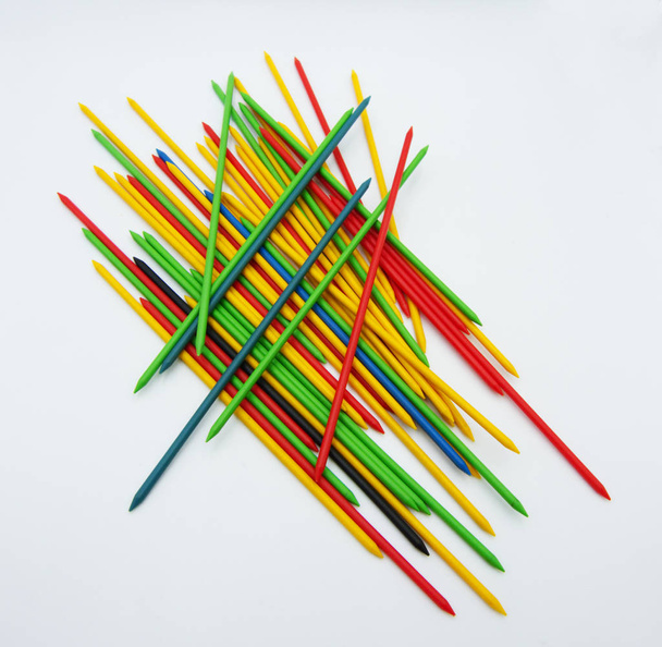 The game of shangai or mikado, colored plastic sticks - Foto, Imagem