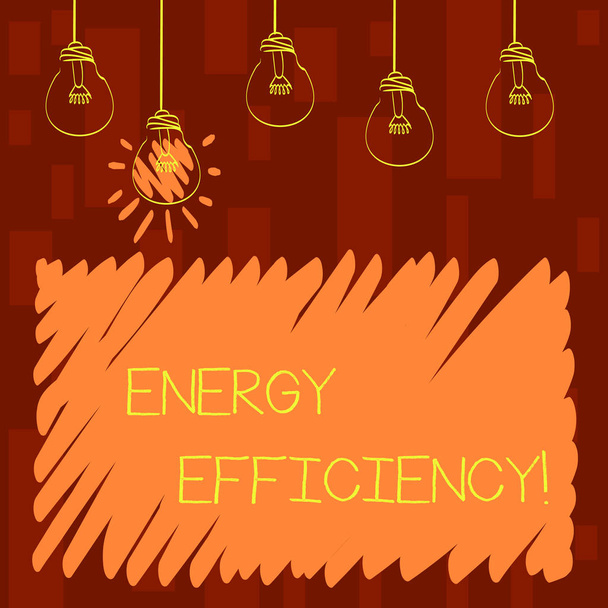 Az energiahatékonyságot mutató szöveges jel. Fogalmi fénykép csökken a összeg-ból energia szükséges-hoz beszerez termék készlet-ból átlátszó gumók függő-val végtelen és egy van-ban világított ikon. - Fotó, kép