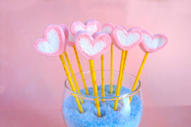 Heart marshmallow vase, Marshmallow flower in vase, Marshmallow  - Photo, Image