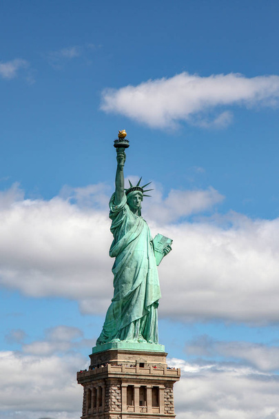Pomnik wolności w Nowym Jorku jest symbolem amerykańskim - Zdjęcie, obraz