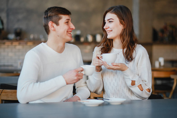Couple in a cafe - Foto, Bild