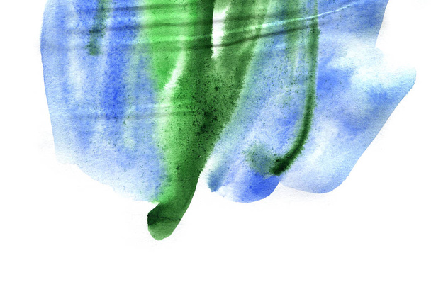 Fondo de acuarela pintado a mano con tocones azules y verdes salpicando sobre papel blanco en estilo mármol
. - Foto, Imagen