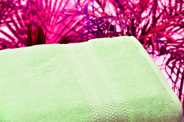 Zachte katoenen badhanddoek - Foto, afbeelding