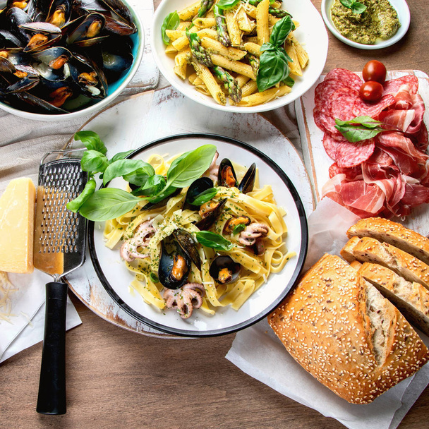 Traditional italian food - Foto, immagini