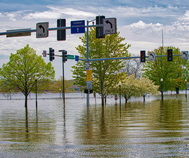 May 5th, 2019, downtown Davenport, Iowa flood. After the levee broke. - Foto, Bild