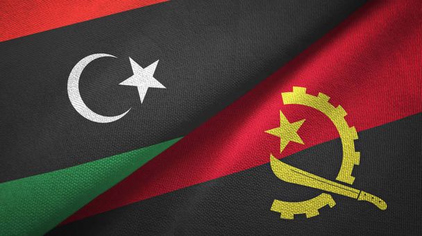 Libye a Angola dvě vlajky textilní tkaniny, textura textilií  - Fotografie, Obrázek