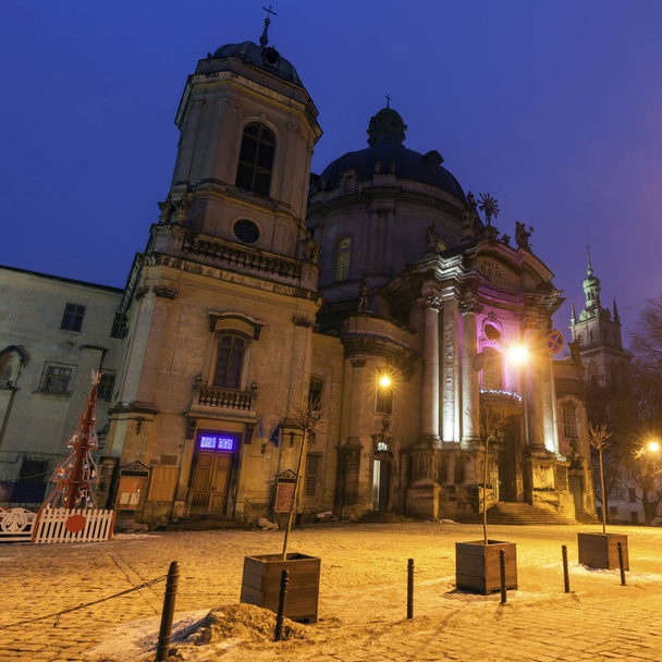 Lviv Corpus Christi Dominik kilisesi - Fotoğraf, Görsel