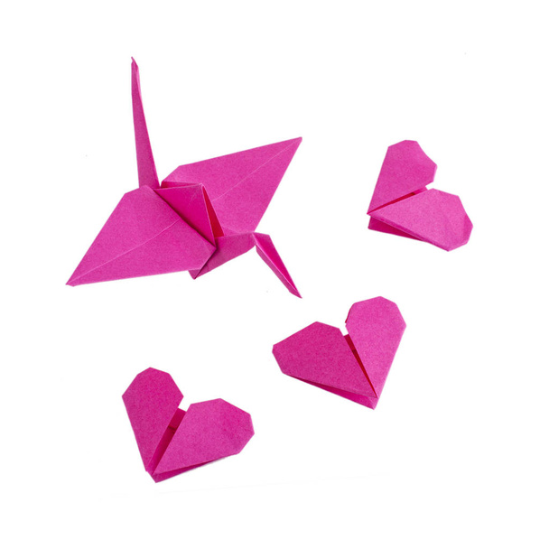 Różowy Żuraw Origami i serca, izolowane - Zdjęcie, obraz
