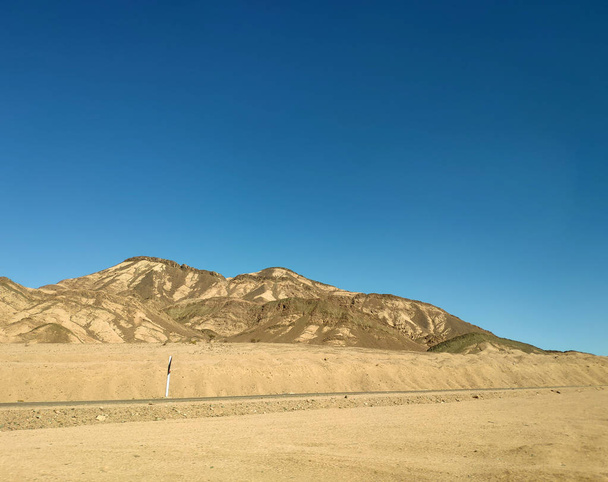 Дорога через пустелю, гори Синай, пагорби - Фото, зображення