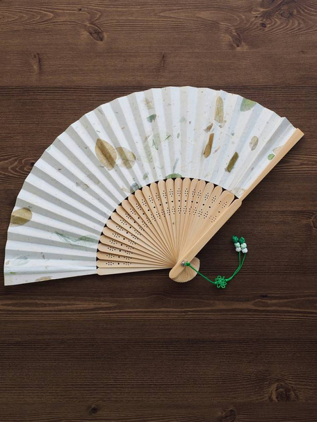 Koreaanse traditionalfolding fan, zomer - Foto, afbeelding