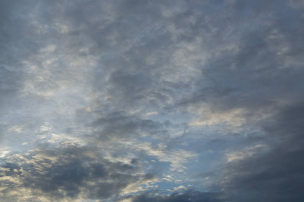 Monsun dramatyczne niebo moody - Zdjęcie, obraz