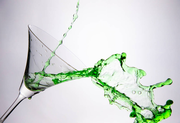 green water in cocktail glass - Fotoğraf, Görsel