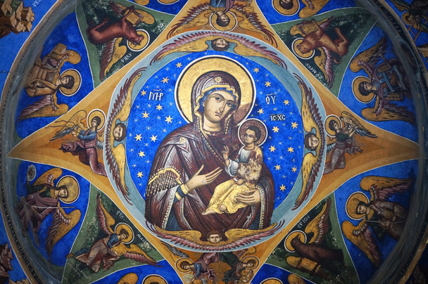 versierde plafond van de kerk polovragi in Roemenië - Foto, afbeelding