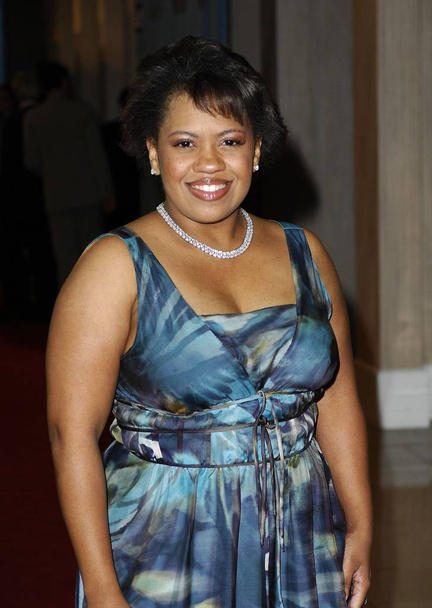 Chandra Wilson at arrivals for Women In Film Presents: THE BEST OF THE BEST  2007 CRYSTAL LUCY AWARDS, Beverly Hilton Hotel, Los Angeles, CA, June 14, 2007. Photo by: Michael Germana/Everett Collection - Fotó, kép