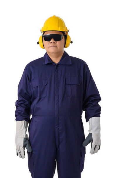 retrato de un trabajador en traje mecánico aislado en la espalda blanca
 - Foto, imagen
