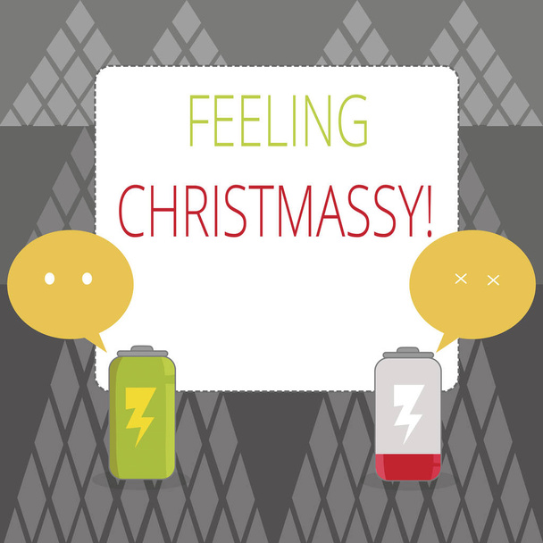 Znak tekstowy przedstawiający uczucie Christmassy. Koncepcyjne zdjęcie przypominające lub posiadające uczucia świątecznej święta w pełni naładowany i rozładowany akumulator z dwoma kolorowymi emoji Speech Bubble. - Zdjęcie, obraz