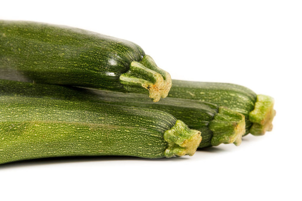 Zucchinis σε μια απομονωμένη άποψη - Φωτογραφία, εικόνα
