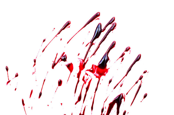 Sangue rosso schizzato su sfondo bianco
 - Foto, immagini