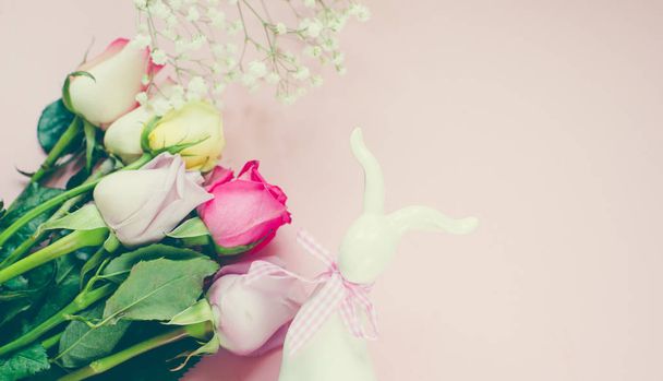 beautiful roses on background,close up - Фото, изображение