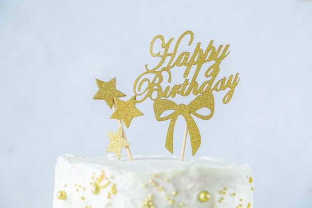 Golden birthday concept - cake, presents, decorations - Fotoğraf, Görsel