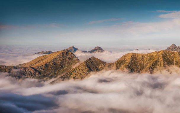 Mountains with Inversion at Sunset - Foto, afbeelding