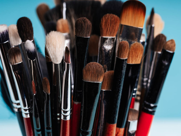 close-up makeup brush set for coloring eyes - Foto, afbeelding