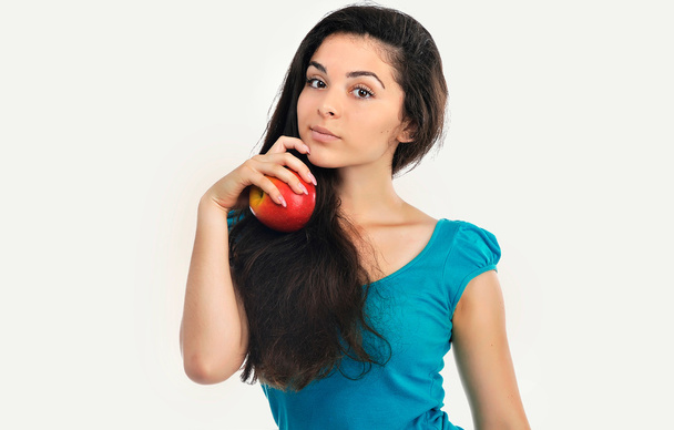 Portret młodej kobiety z jabłkiem - Zdjęcie, obraz
