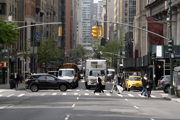 NEW YORK, USA - MAY 5 2019 - City streets congested traffic jam - Φωτογραφία, εικόνα