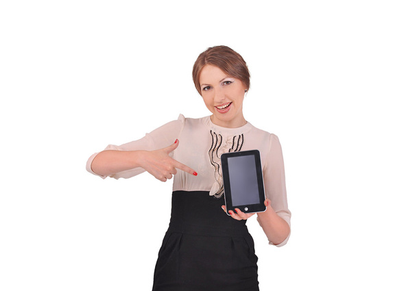 Mujer está mostrando una tableta gráfica
 - Foto, imagen