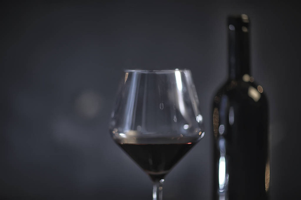 concept alcohol glass / beautiful glass, wine restaurant tasting aged wine - Zdjęcie, obraz