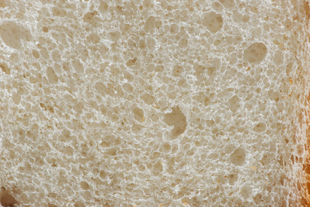 Κλείστε θέα από το λευκό φρέσκο ψημένο ψωμί με υφή - Φωτογραφία, εικόνα