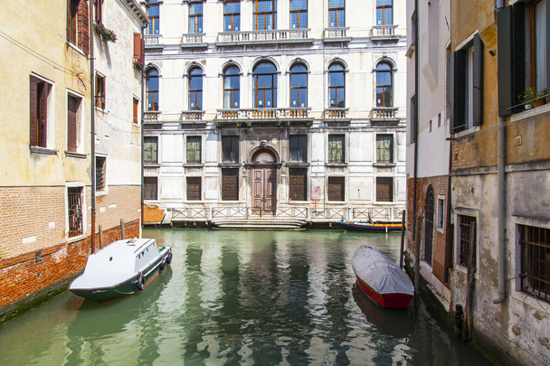 Venice, Italy, on April 25, 2019. View of Canal Grande. - Foto, imagen