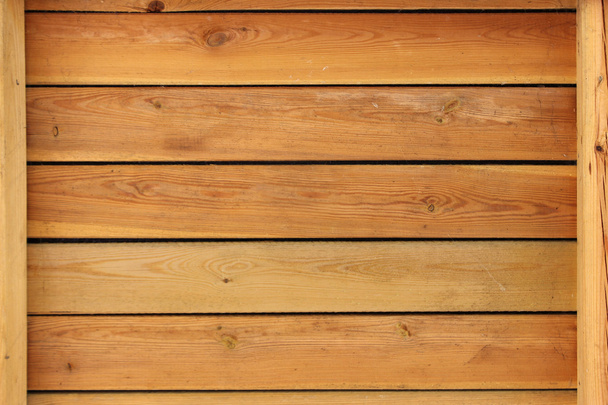 дерев'яними дошками
 - Фото, зображення