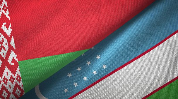 Bělorusko a Uzbekistán dvě vlajky textilní tkaniny, textura textilií - Fotografie, Obrázek