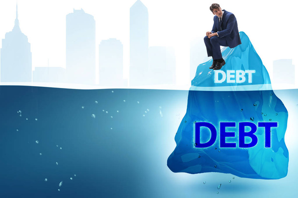 Έννοια χρέους και δανείου με κρυμμένο παγόβουνο - Φωτογραφία, εικόνα