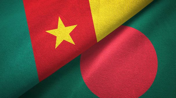 Camerún y Bangladesh dos banderas tela textil, textura de la tela
  - Foto, Imagen