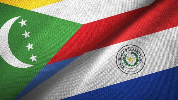 Comores e Paraguai duas bandeiras de pano têxtil, textura de tecido
 - Foto, Imagem