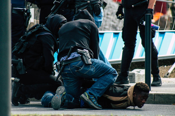 Émeute en France
 - Photo, image
