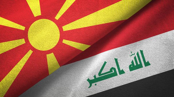 Macedonia del Nord e Iraq due bandiere tessuto
 - Foto, immagini